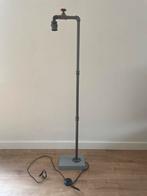 Industriële vloerlamp, Ophalen, Zo goed als nieuw, Metaal, 150 tot 200 cm