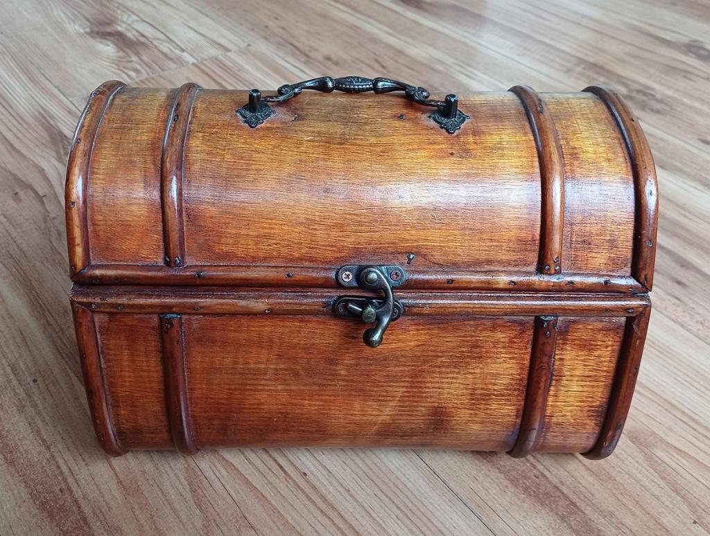 Houten kist met aquakleurige binnenkant, Huis en Inrichting, Woonaccessoires | Kisten, Minder dan 50 cm, Minder dan 50 cm, Ophalen of Verzenden