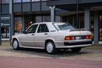 Mercedes-Benz 190 E 2.3-16 (bj 1986), Auto's, Lederen bekleding, Zwart, 4 stoelen, 2299 cc