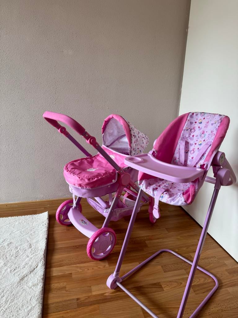 Baby Born poppenwagen en kinderstoel, Ophalen, Zo goed als nieuw, Babypop