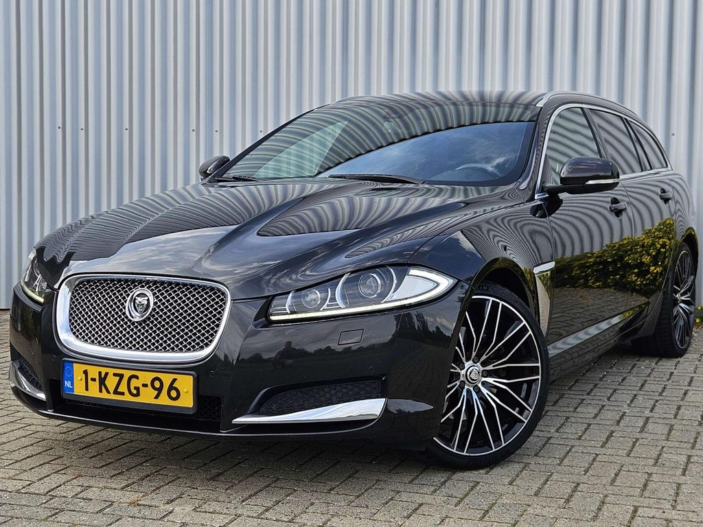 Jaguar XF 2.2 D 147KW Sportbrake AUT 2013 Grijs, Auto's, Jaguar, Automaat, Achterwielaandrijving, Zwart, 1850 kg
