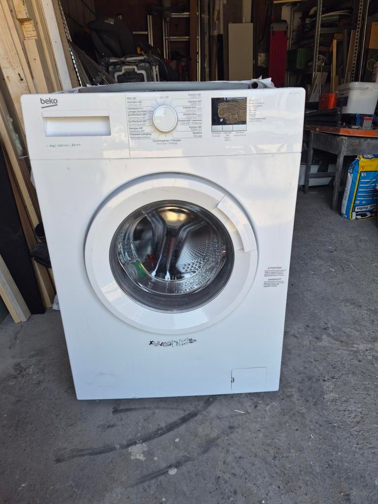 Beko wasmachine, 3 jaar oud, werkt perfect, Witgoed en Apparatuur, Wasmachines, 4 tot 6 kg, Ophalen, Gebruikt, Voorlader