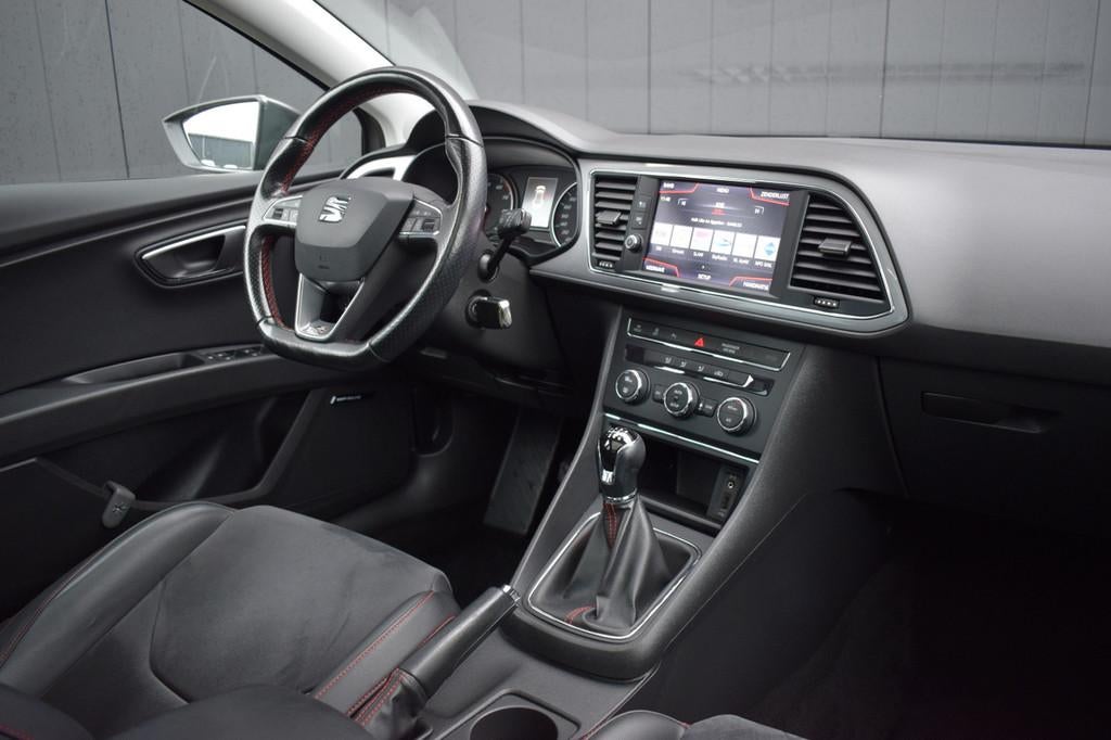 SEAT Leon ST 1.4 TSi FR Connect LED | Panoramadak | Leder/Al, Auto's, Seat, Gebruikt, 4 cilinders, Leon, Parkeersensor