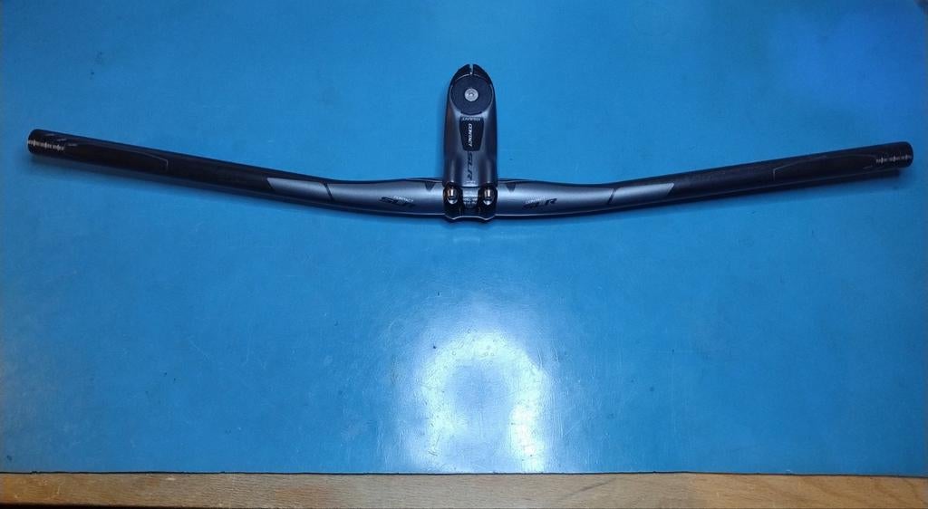 Giant Contact SLR 90 mm stuurpen + 720 mm stuur voor MTB, Stuur, Zo goed als nieuw, Mountainbike, Carbon