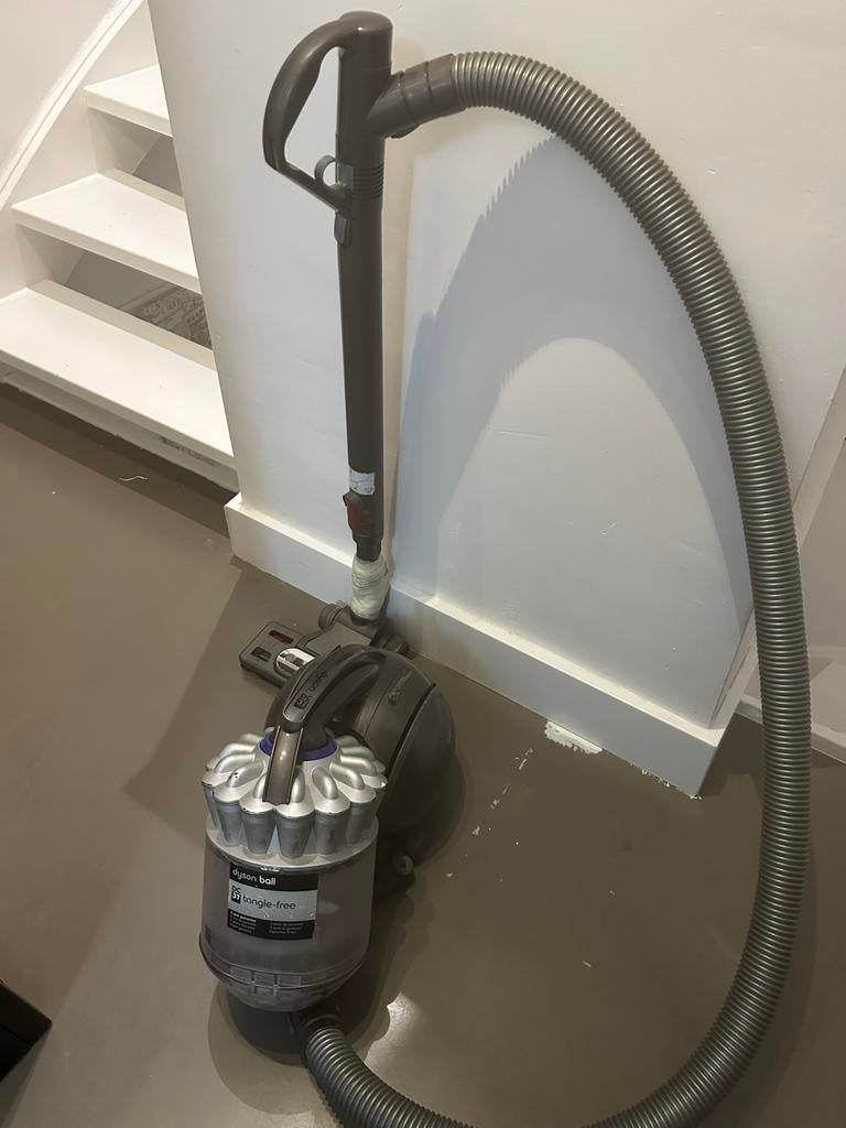 Dyson Ball stofzuiger, Witgoed en Apparatuur, Stofzuigers, Ophalen of Verzenden, Gebruikt, Reservoir, Stofzuiger
