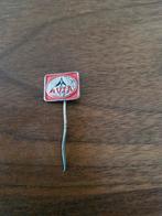 131 Vintage AVIA Speldje, Ophalen of Verzenden, Gebruikt, Merk, Speldje of Pin