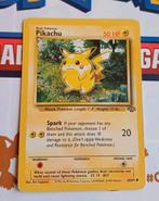 Pikachu 60/64 jungle 1995/1999, Ophalen of Verzenden, Gebruikt, Losse kaart