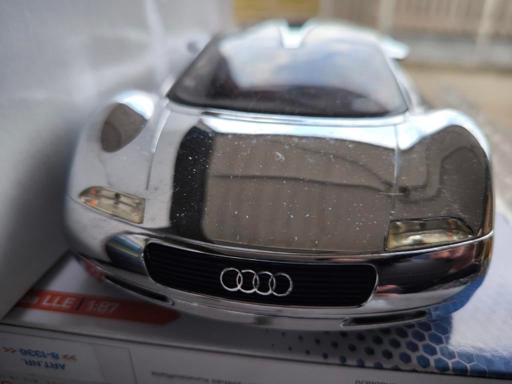 Audi Avus Quattro modelauto, Verzenden