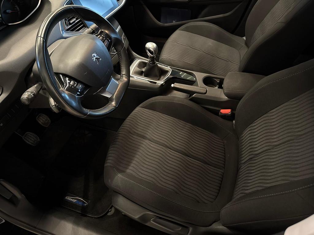 Peugeot 308 1.2 PureTech ACTIVE-uitv/CLIMA AIRCO/CRUISE CONT, Voorwielaandrijving, Stof, Gebruikt, Met garantie (alle)