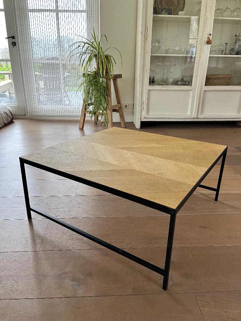 Salontafel met visgraat blad, Huis en Inrichting, Tafels | Salontafels, 50 tot 100 cm, Vierkant, 50 tot 100 cm, Zo goed als nieuw