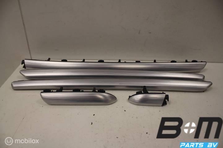 Compleet sierlijsten set  Audi A3 8V 8V1853190A, Gebruikt