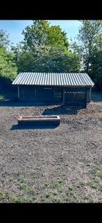 Schuilstal kippenhok ezels pony's geiten etc, Dieren en Toebehoren, Overige Dieren, Juni, Geslacht onbekend