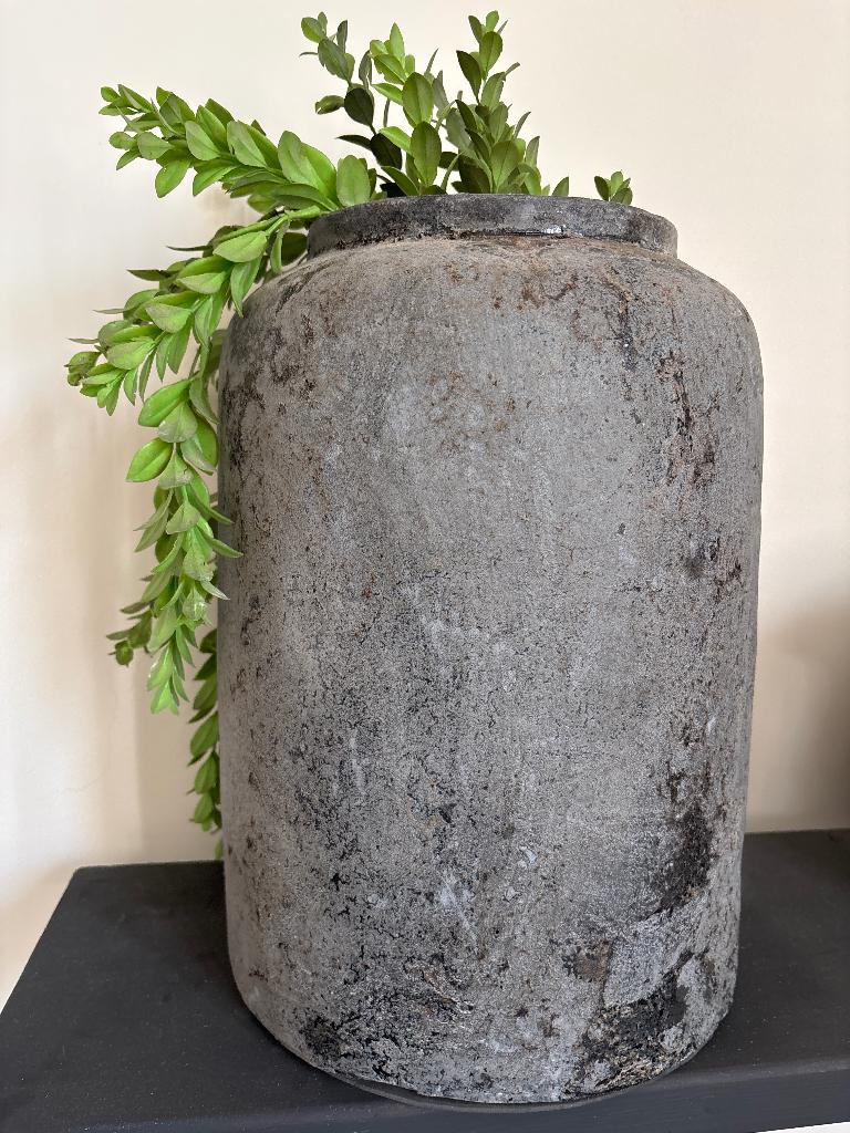 NIEUW Stenen kruik vaas, Huis en Inrichting, Woonaccessoires | Vazen, Steen, Overige kleuren, Nieuw, Ophalen of Verzenden
