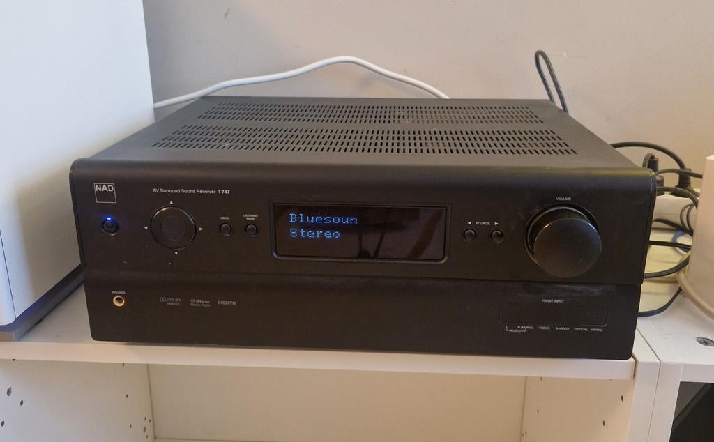 NAD T747 AV Surround Sound Receiver met Bluesound Node, Zo goed als nieuw, 120 watt of meer, Ophalen, Overige merken