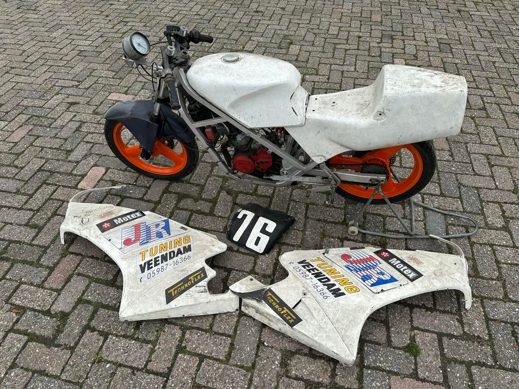 Malaguti Racer 50cc JR Tuning - NL Kampioen, Fietsen en Brommers, Brommers | Overige merken, Gebruikt, Maximaal 45 km/u, Ophalen