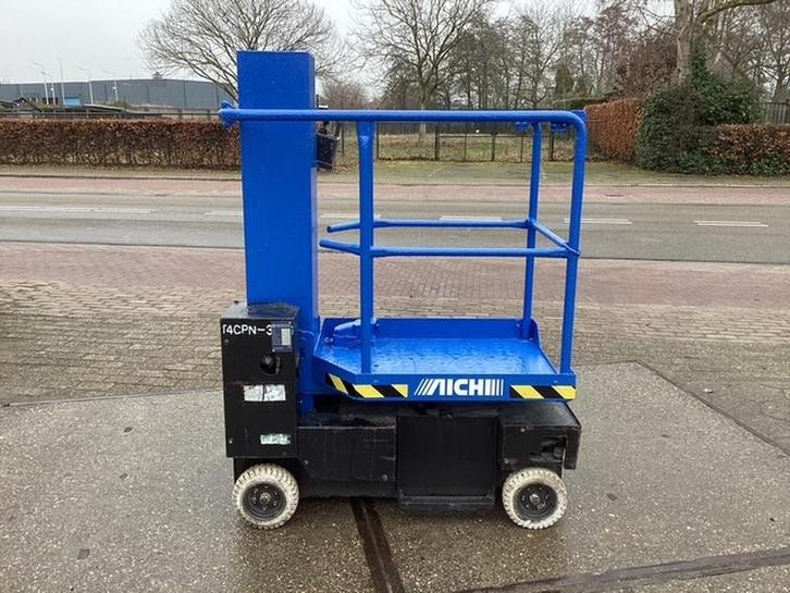 Gebruikte masthoogwerker Aichi SV04B, Zakelijke goederen, Machines en Bouw | Liften, Steigers en Ladders