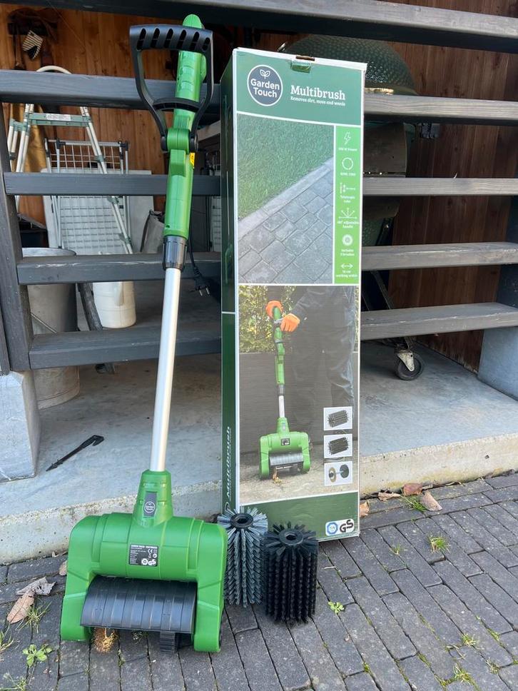 Garden Touch Multibrush - Tegelreiniger, mos- en onkruidbors, Tuin en Terras, Veegmachines, Zo goed als nieuw, Ophalen