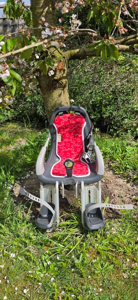 Qibbel fietsstoeltje voorop, Fietsen en Brommers, Fietsaccessoires | Fietsstoeltjes, Ophalen, Voorzitje, Qibbel Voorzitje, Gebruikt