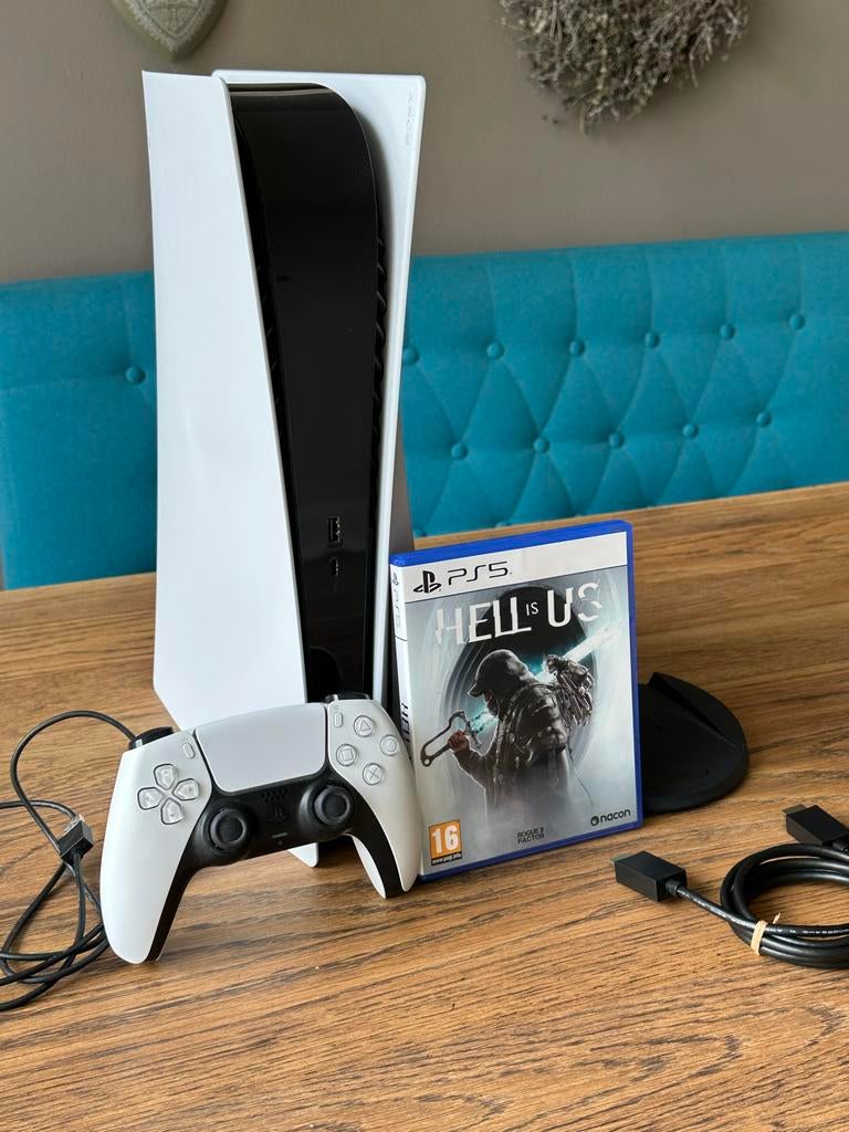 PS5 Disk Edition + Hell is Us, Spelcomputers en Games, Spelcomputers | Sony PlayStation 5, Ophalen, Zo goed als nieuw, Playstation 5