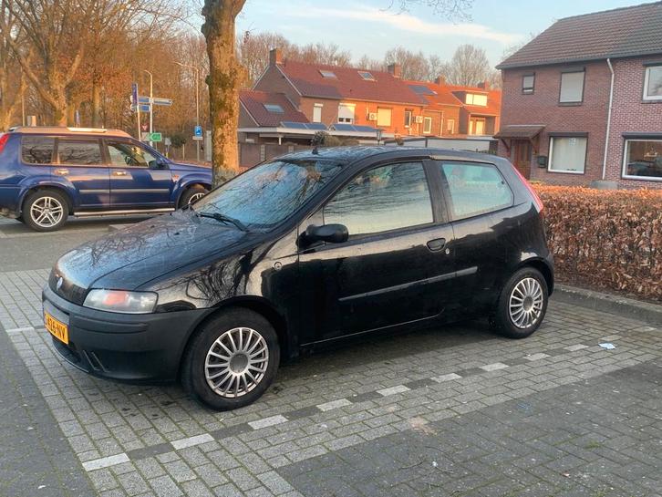 Fiat Punto 1.2, Auto's, Fiat, Particulier, Punto, Benzine, Hatchback, Handgeschakeld, Geïmporteerd, Zwart, Voorwielaandrijving