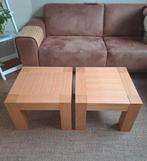 Set van twee leuke en stevige bijzettafels of salontafels, Ophalen, Zo goed als nieuw