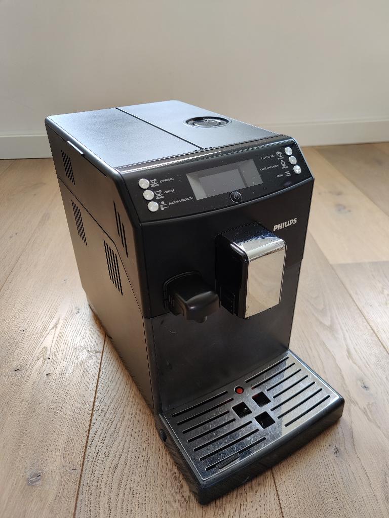 Philips volautomatische espressomachine (EP3551), Ophalen, Afneembaar waterreservoir, Gebruikt, Espresso apparaat