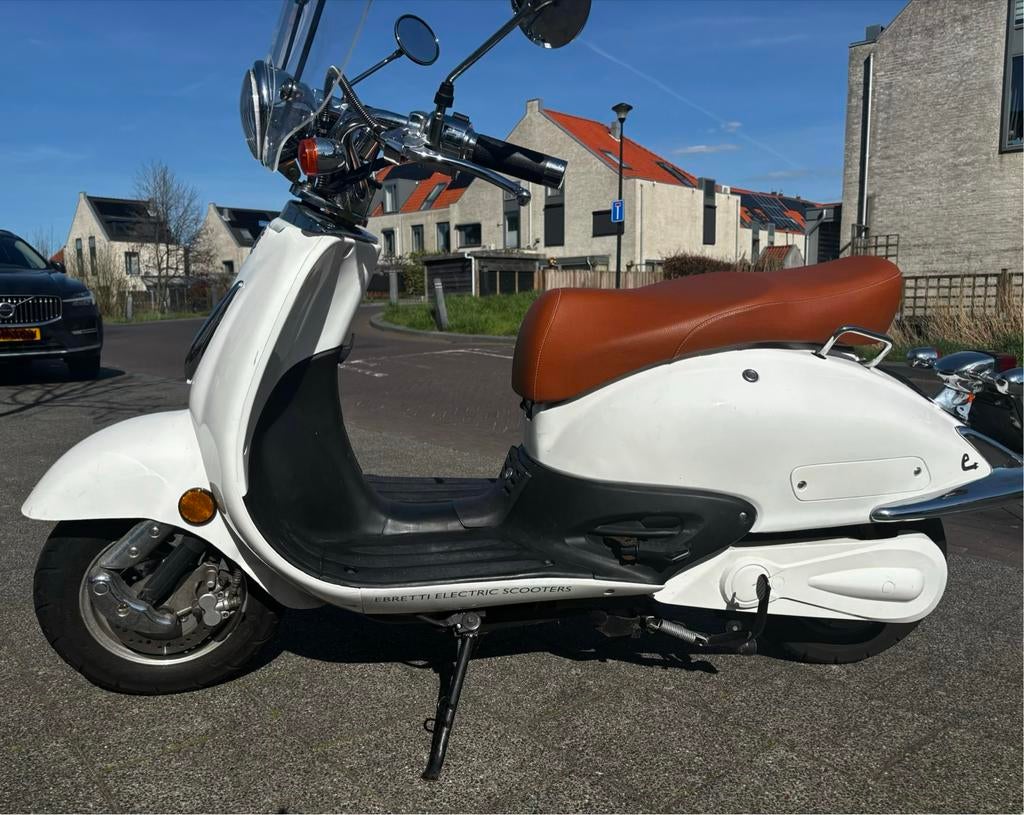 Ebretti 518 elektrische snorfiets - wit - lithium accu, Ophalen, Zo goed als nieuw, Elektrisch, Overige merken