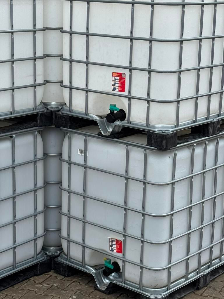 IBC containers 1000L, Tuin en Terras, Regentonnen, Zo goed als nieuw, 150 liter of meer, Ophalen of Verzenden