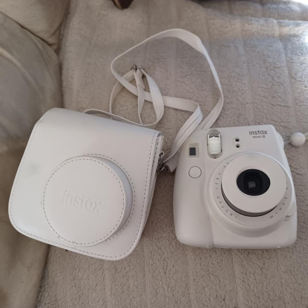 Instax 8 mini fotocamera  met tasje  30€, Ophalen of Verzenden, Fuji, Geen optische zoom
