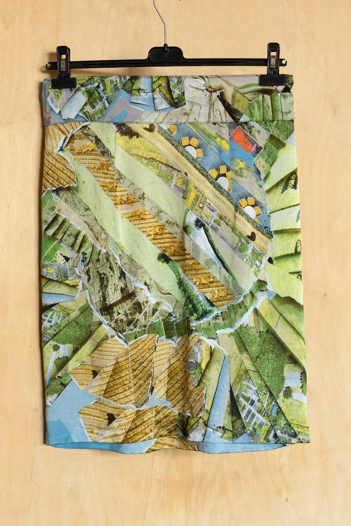 MLY Emily Hermans zijden designer rok groen met print L 42, Kleding | Dames, Rokken, Zo goed als nieuw, Maat 42/44 (L), Groen
