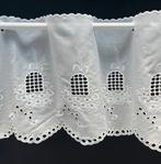Wit valletje / kort gordijntje 26cm hoog, Wit, Ophalen of Verzenden, Zo goed als nieuw, 200 cm of meer