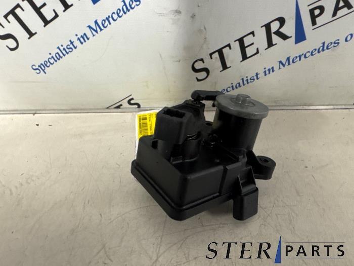 Stelmotor inlaatspruitstuk van een Mercedes C-Klasse, Gebruikt, -, Ophalen of Verzenden, -