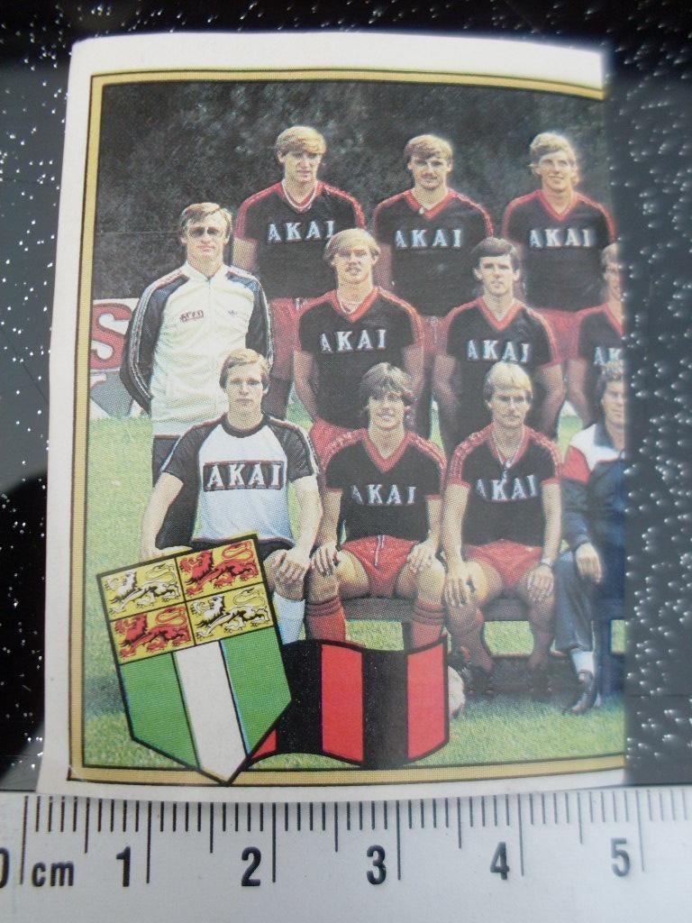 panini sticker voetbal 83 excelsior 1/2 elftal foto akai 43, Verzenden, Zo goed als nieuw, Overige binnenlandse clubs, Poster, Plaatje of Sticker
