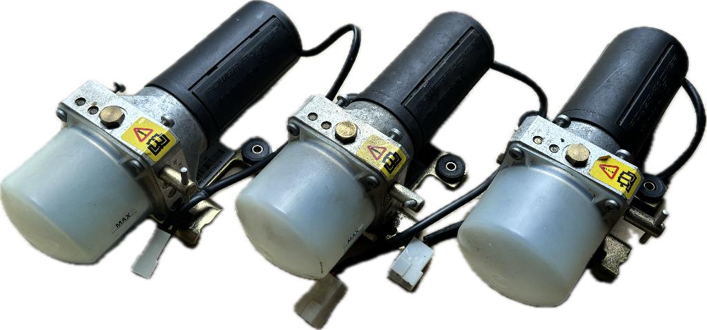 Volkswagen Golf III Cabrio Restyling hydraulische dakpomp, Auto-onderdelen, .., .., Gebruikt, Volkswagen