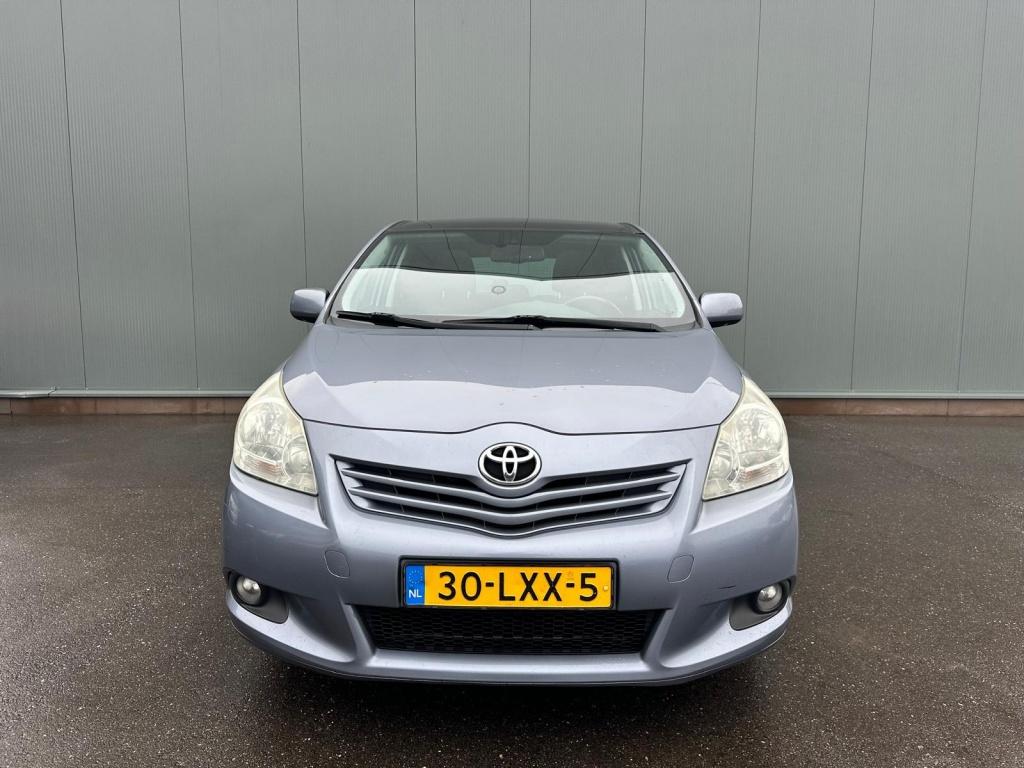 Toyota Verso 1.8 VVT-i Panor. 7p. PANORAMA | ONDERHOUDSBOEKJ, Auto's, 450 kg, 4 cilinders, Blauw, 7 stoelen