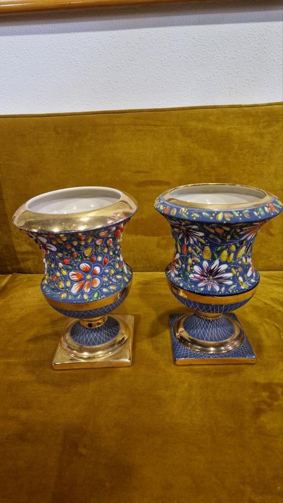 Set van 2 vazen met bloemmotief - Hubert Bequet Quaregnon, Ophalen of Verzenden