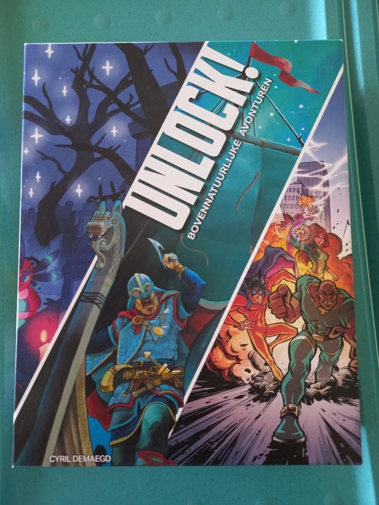 Unlock! Bovennatuurlijke Avonturen Bordspel, Een of twee spelers, Ophalen of Verzenden, Zo goed als nieuw, Space Cowboys