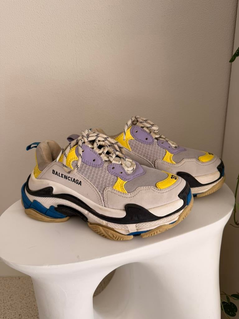 Balenciaga triple s, Wit, Ophalen of Verzenden, Sneakers of Gympen, Gedragen