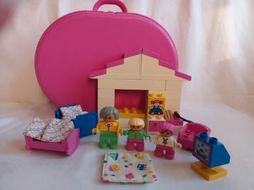 Vintage Duplo 2796 met roze koffer,  oma met kleinkinderen beschikbaar voor biedingen
