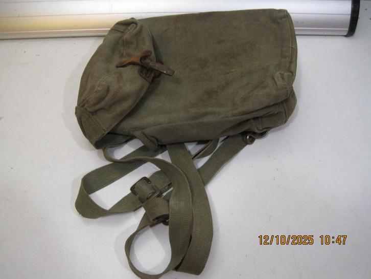 gasmaskertas gasmasker rugtas 27/17/8 cm (358), Verzamelen, Militaria | Algemeen, Landmacht, Overige typen, Nederland, Ophalen of Verzenden