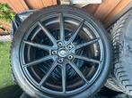 Mercedes C klasse velgen met zganHankook Winterbanden, Auto-onderdelen, Banden en Velgen, Ophalen, 18 inch, 255 mm, Banden en Velgen
