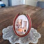 Koperen Fotolijstje met Bloemen aan de Bovenkant 9 bij 6 cm, Ophalen of Verzenden