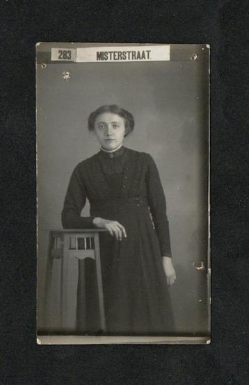 Foto Winterswijk Fotograaf Misterstraat Portretfoto (283). beschikbaar voor biedingen