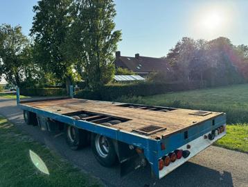Tekoop plattewagens/diepladers beschikbaar voor biedingen