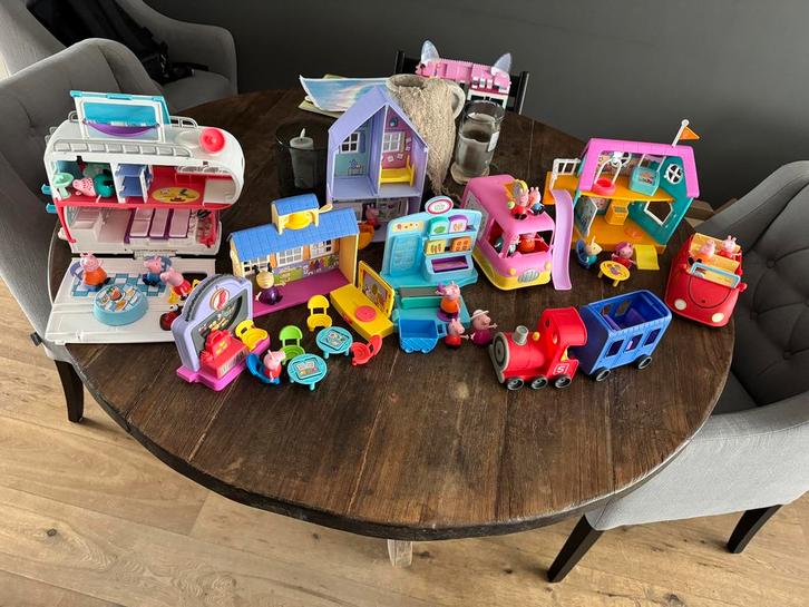 Peppa pig speelsets, Kinderen en Baby's, Speelgoed | Overig, Zo goed als nieuw, Jongen of Meisje, Ophalen of Verzenden