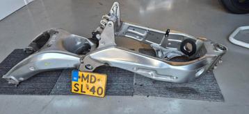 Aprilia RSV Mille 2000 frame met kenteken beschikbaar voor biedingen
