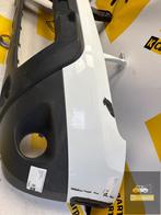 Voorbumper Dacia Duster 2010-2017 Bumper 620220025R, Ophalen of Verzenden, Gebruikt, Voor, Bumper