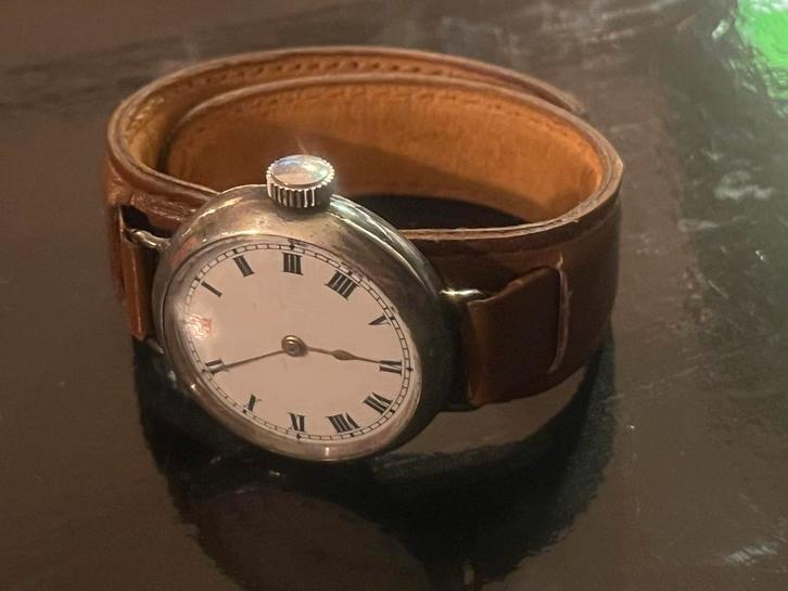 Oud polshorloge, Sieraden, Tassen en Uiterlijk, Horloges | Antiek, Overige merken, Staal, 1960 of later, Ophalen of Verzenden