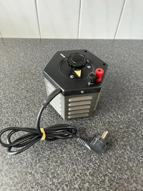 Philips variac 84526 . 1 amp. 4-230 volt ., Hobby en Vrije tijd, Elektronica-componenten, Gebruikt, Ophalen of Verzenden
