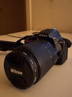 Nikon D5600 DSLR + 18-140mm Lens + 2 Batteries + 64GB SD, Audio, Tv en Foto, Fotocamera's Digitaal, Spiegelreflex, Ophalen of Verzenden